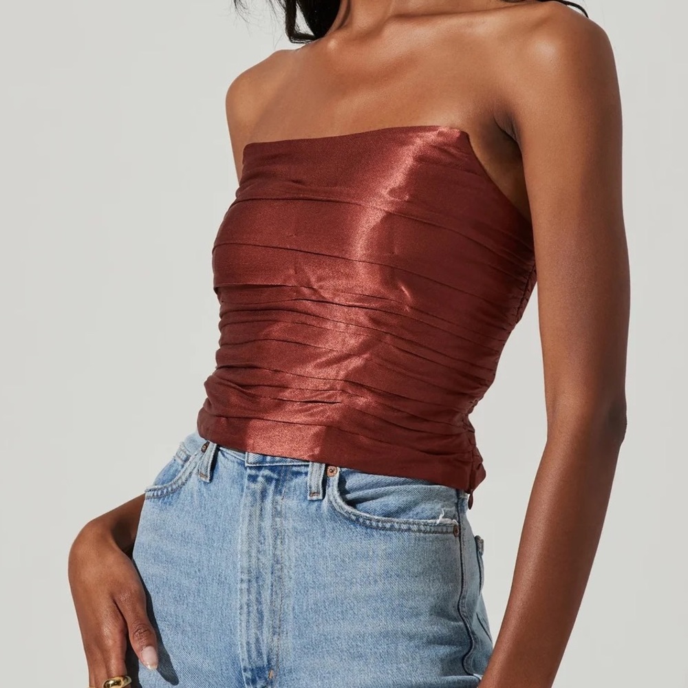 NWT ASTR Top in Rust - Picture 2 of 8